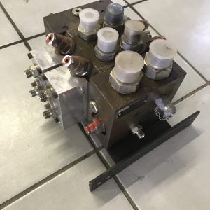 M4-15 Load Sensing Control Block