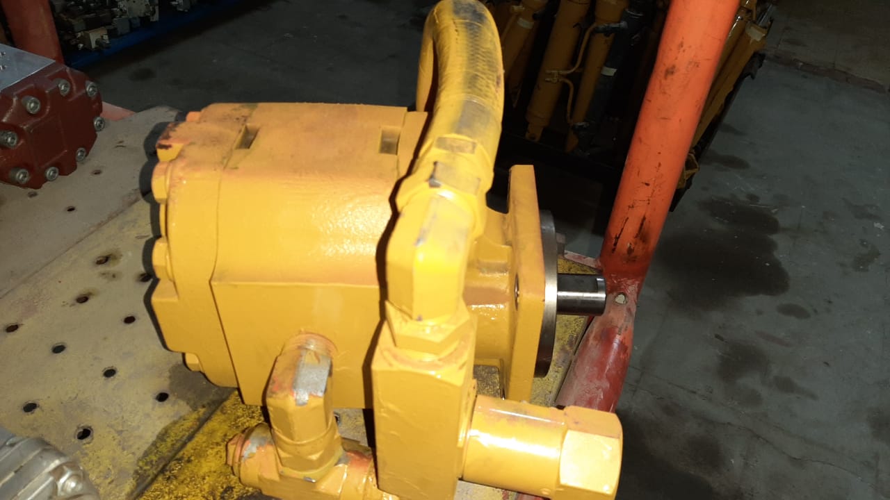 Hydraulic Drive Motor Dirtworx