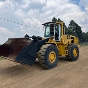 Bell L2208C Front End Loader