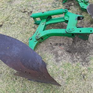 6 John Deere Ploeg Skare