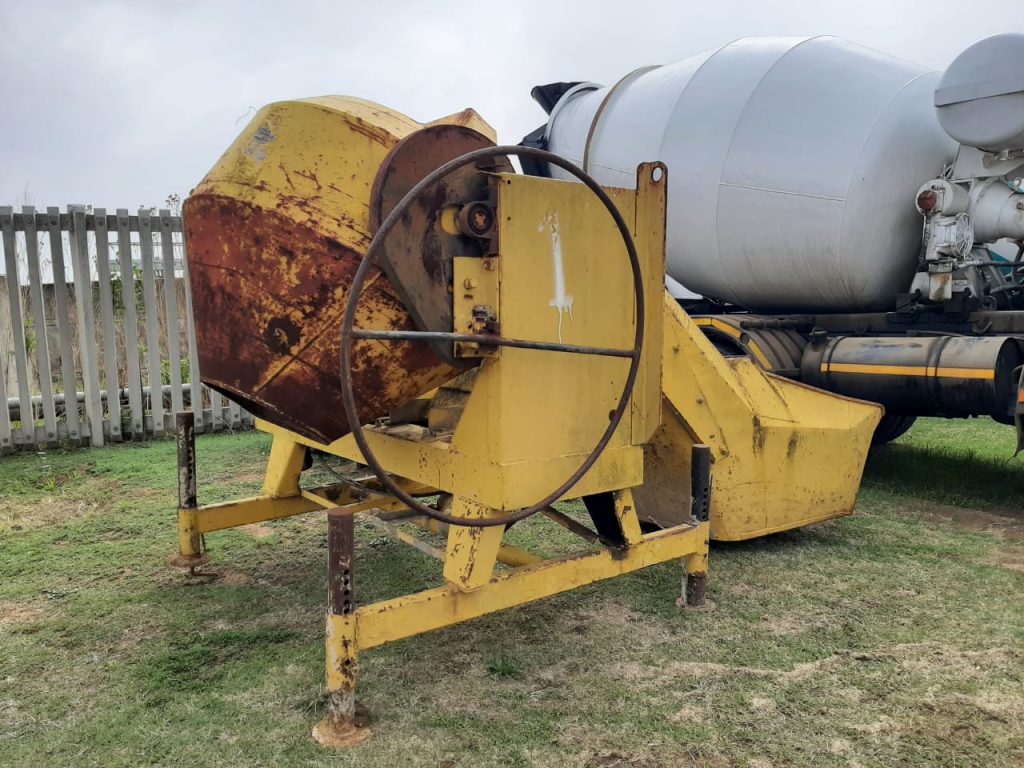 Winget Self Loading Concrete Mixer Dirtworx