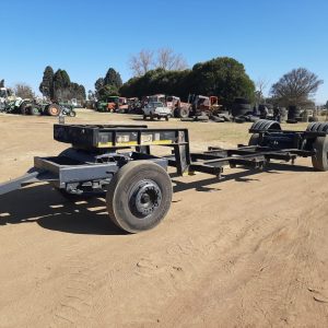 Henred Skeletal Lowbed Container Trailer