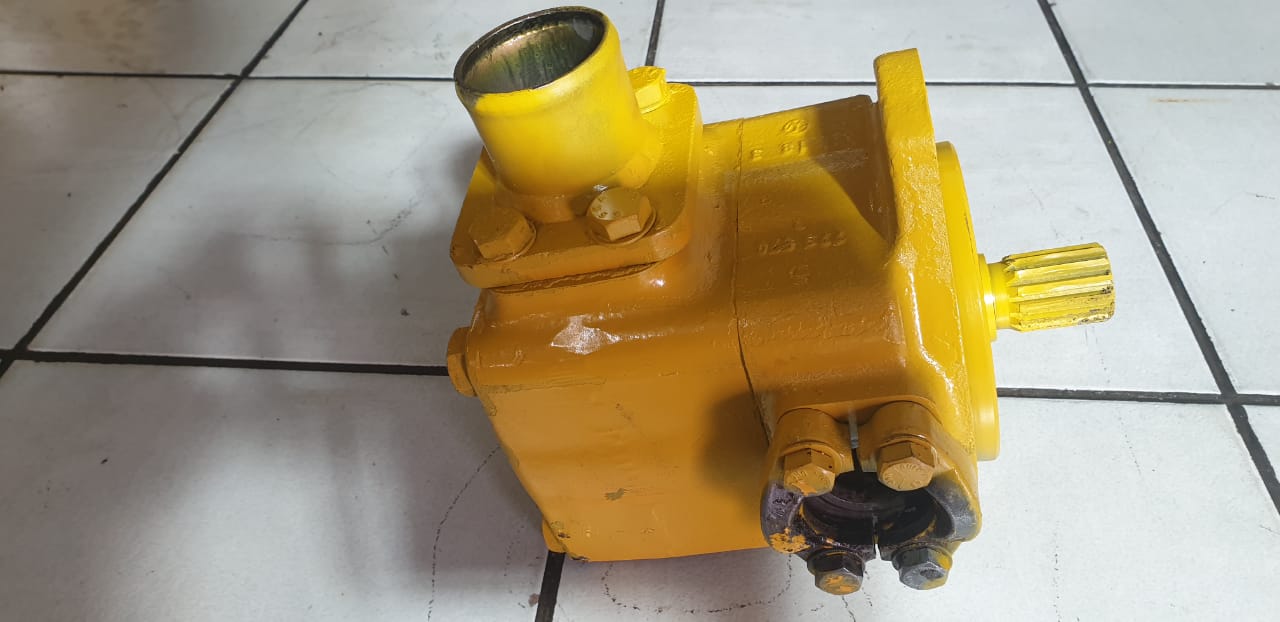 Sperry Vickers Hydraulic Gear Pump 773 Dirtworx
