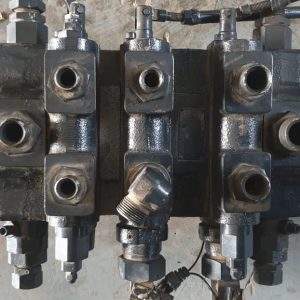Hydraulic Directional Control Valve Bank