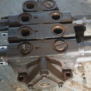Hydraulic Directional Control Valve Bank