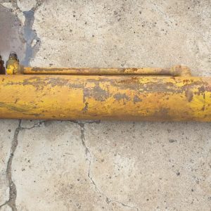 Hydraulic Double Acting Cylinder CIR 390mm x 900mm Length
