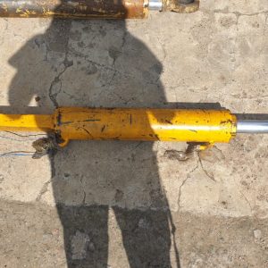 Hydraulic Double Acting Cylinder CIR 390mm x 1300mm Length