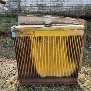 Radiator 57cm x 51cm x 10cm