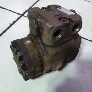 Sumitomo Eaton Hydraulic Orbital Steering Control Valve 149LD