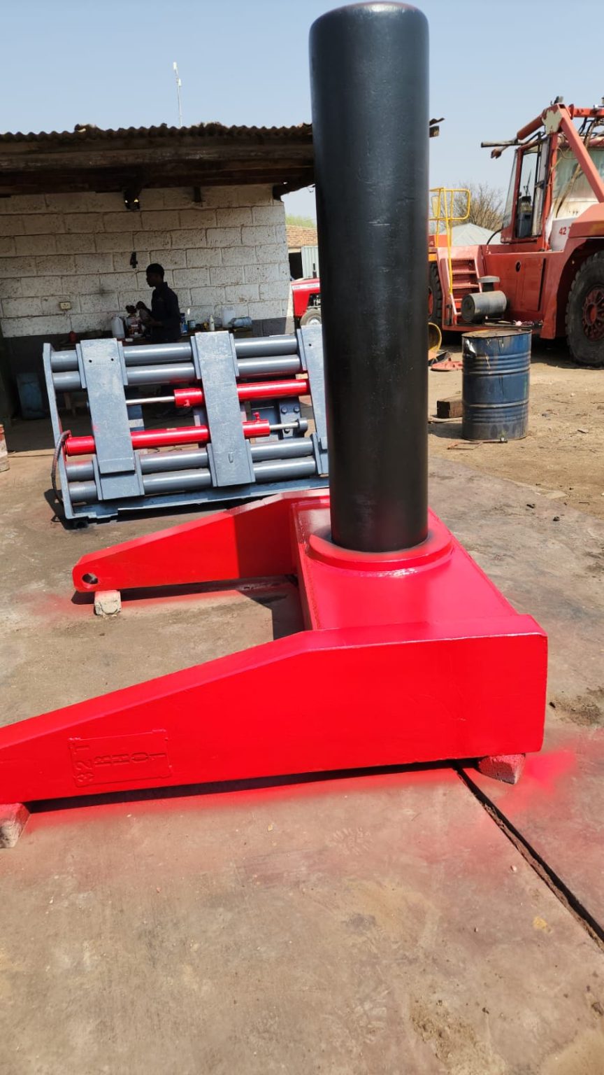 32 Ton Coil Ram Forklift Attachment Dirtworx