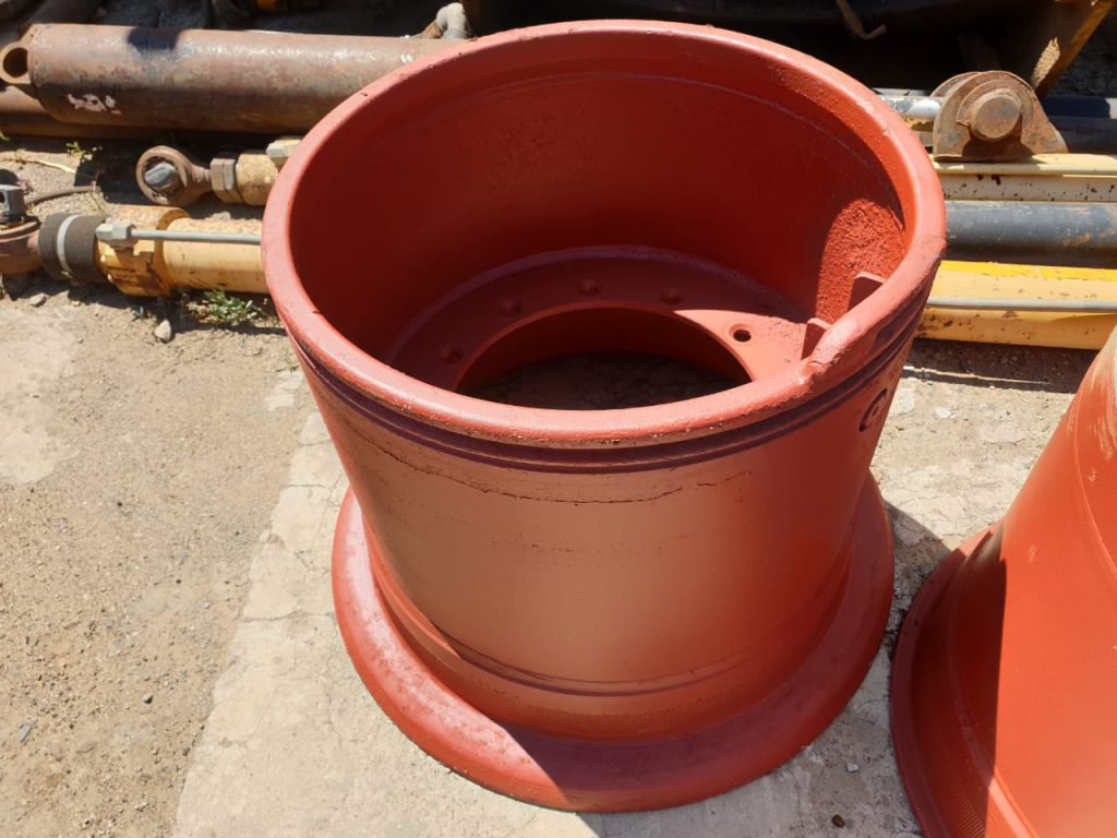 Earthmoving Machine Rim Bell Earthmoving Rim – Dirtworx