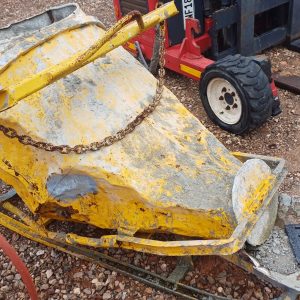 Turner Morris Banana Concrete Bucket 400L