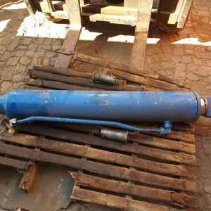 Hydraulic Double Acting Cylinder CIR 740mm x 1700mm Length