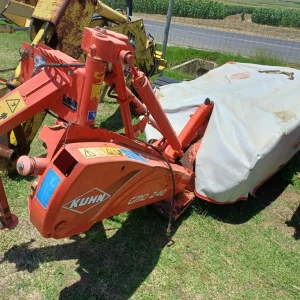 Kuhn GMD240 FF 6 Tol Snyer Disc Mower