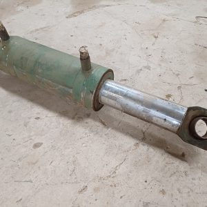 Hydraulic Cylinder CIR 640mm x Length 620mm