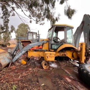 2007 Volvo BL61 TLB Stripping For Spares