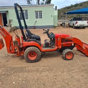 Kubota TLB BX24D