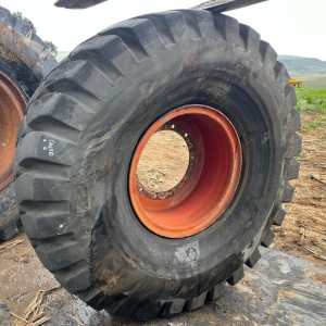 Industrial Tyre With Rim 18.00-25
