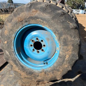 Agricultural Tyre with Rim 14.9-24