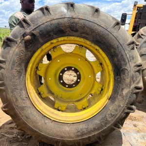 Tractor Tyre with Rim 18.4-30