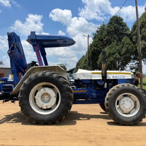 New Holland 6610 Tractor with 5 Ton Crane