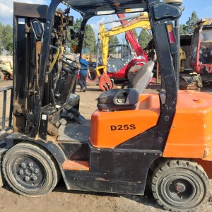 2005 Daewoo D25S Forklift 2.5 Ton