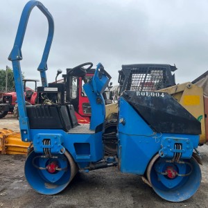 Turner Morris VT 090 Ride On Roller