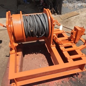 Dymot Winch 5.4 Ton