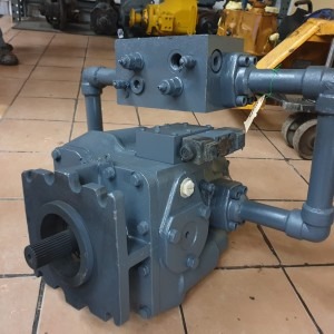 Sauer Sundstrand PV 25 Axial Piston Variable Displacement Pump