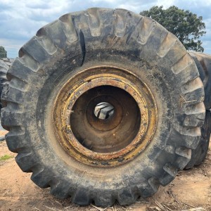 Industrial Tyre With Rim 29.5-29