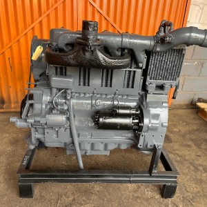 Deutz F4L912 Engine