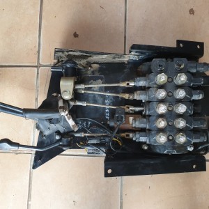 Hydraulic Directional Control Valve Bank