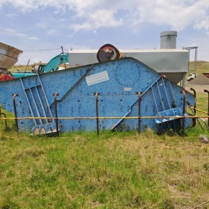 Techroq Double Deck Vibrating Screen