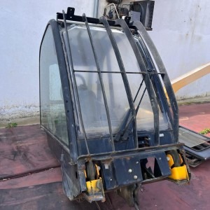 JCB TLT 30D Forklift Cab