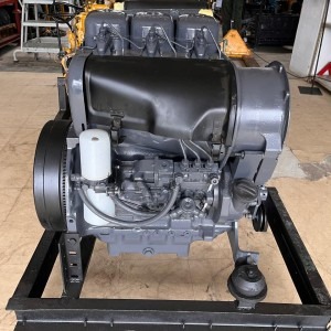 Deutz F3L912 Engine