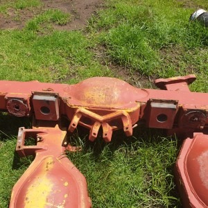 Bell D Series Center Differential Axle Banjo