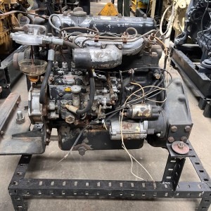 Mitsubishi 4DQ5 Engine