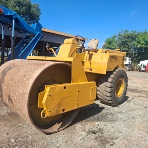 Bomag Vibrostatic Smooth Drum Roller
