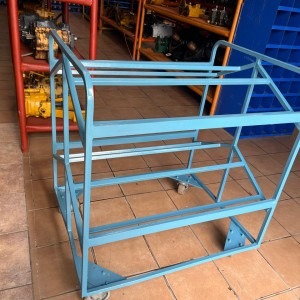 Double Sided Shelf