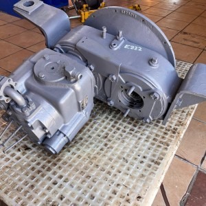 Funk 28000 Double 6" Pump Drive With Sundstrand 23 Series Axial Piston Pump