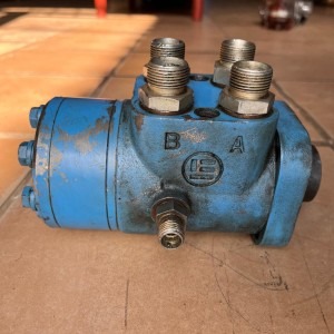 BZZ-250 Orbital Steering Control Valve