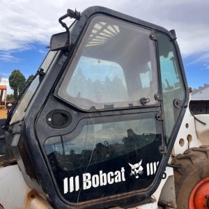 Bobcat V638 Versa Telehandler Cab