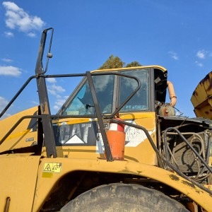 Caterpillar 740 ADT Cab