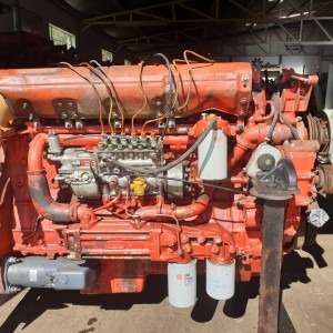 Iveco 8215 Engine