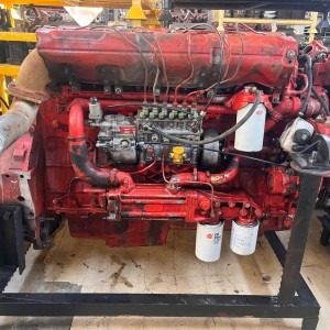 Iveco 8215 Engine