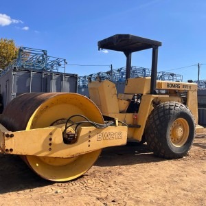 Bomag BW212 Smooth Drum Roller