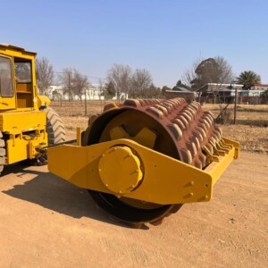 Vibrating Padfoot Roller