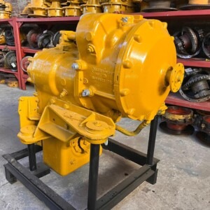 Spicer Clark-Hurth 15MHR36424-1 Transmission