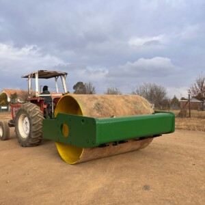 Smooth Drum Vibrating Roller