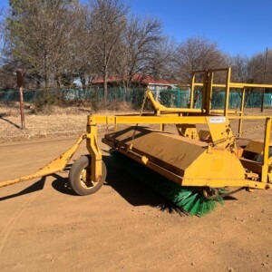2021 Macnay RS96 Mechanical Road Broom Sweeper